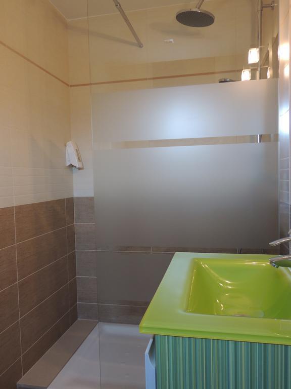 Apartaments Julia Pobla de Segur Phòng bức ảnh